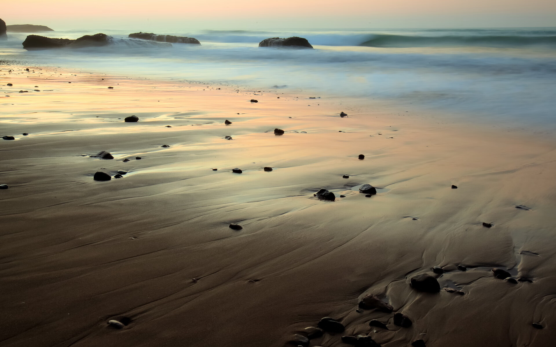 中国男子接力决赛发挥稳健赢得喝彩，中国男子接力比赛4×100决赛时间